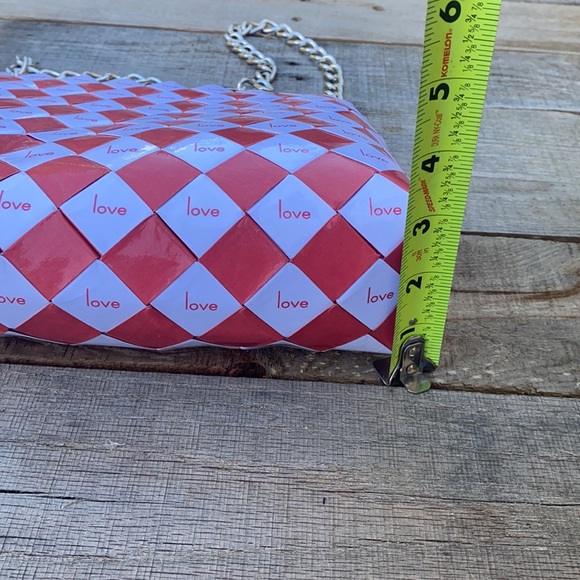 NWT Rebagz Eco Friendly Love Red and White Shoulder Bag - Picture 11 of 16